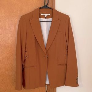 Super chic and elegant Veronica Beard Dickey Blazer - impeccable condition.